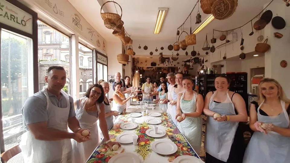 Neapolitan Pizza and Tiramisu Making Class